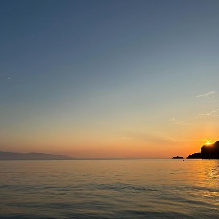 Aqua Marine B&B - Rooms And Apartments Μιλάτσο Εξωτερικό φωτογραφία