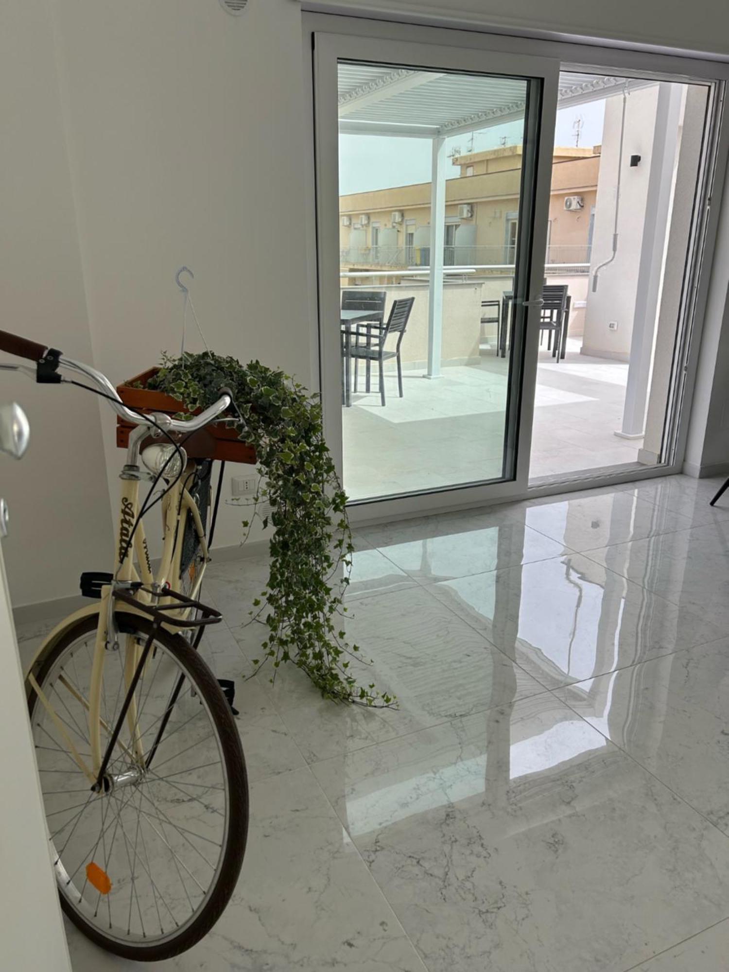 Aqua Marine B&B - Rooms And Apartments Μιλάτσο Εξωτερικό φωτογραφία
