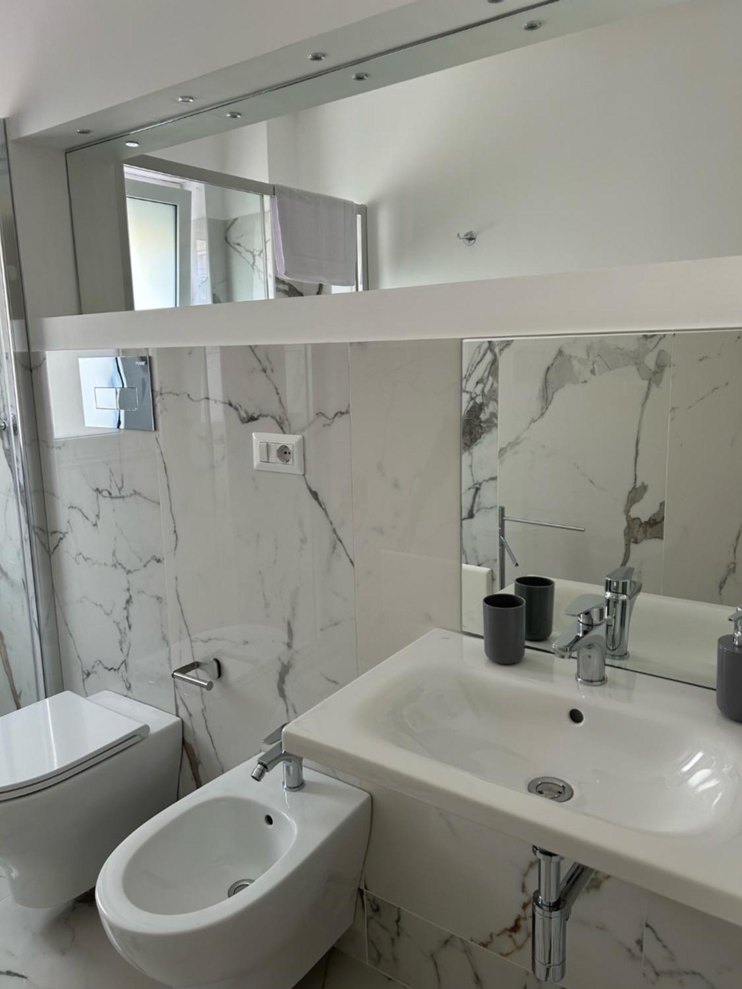 Aqua Marine B&B - Rooms And Apartments Μιλάτσο Εξωτερικό φωτογραφία