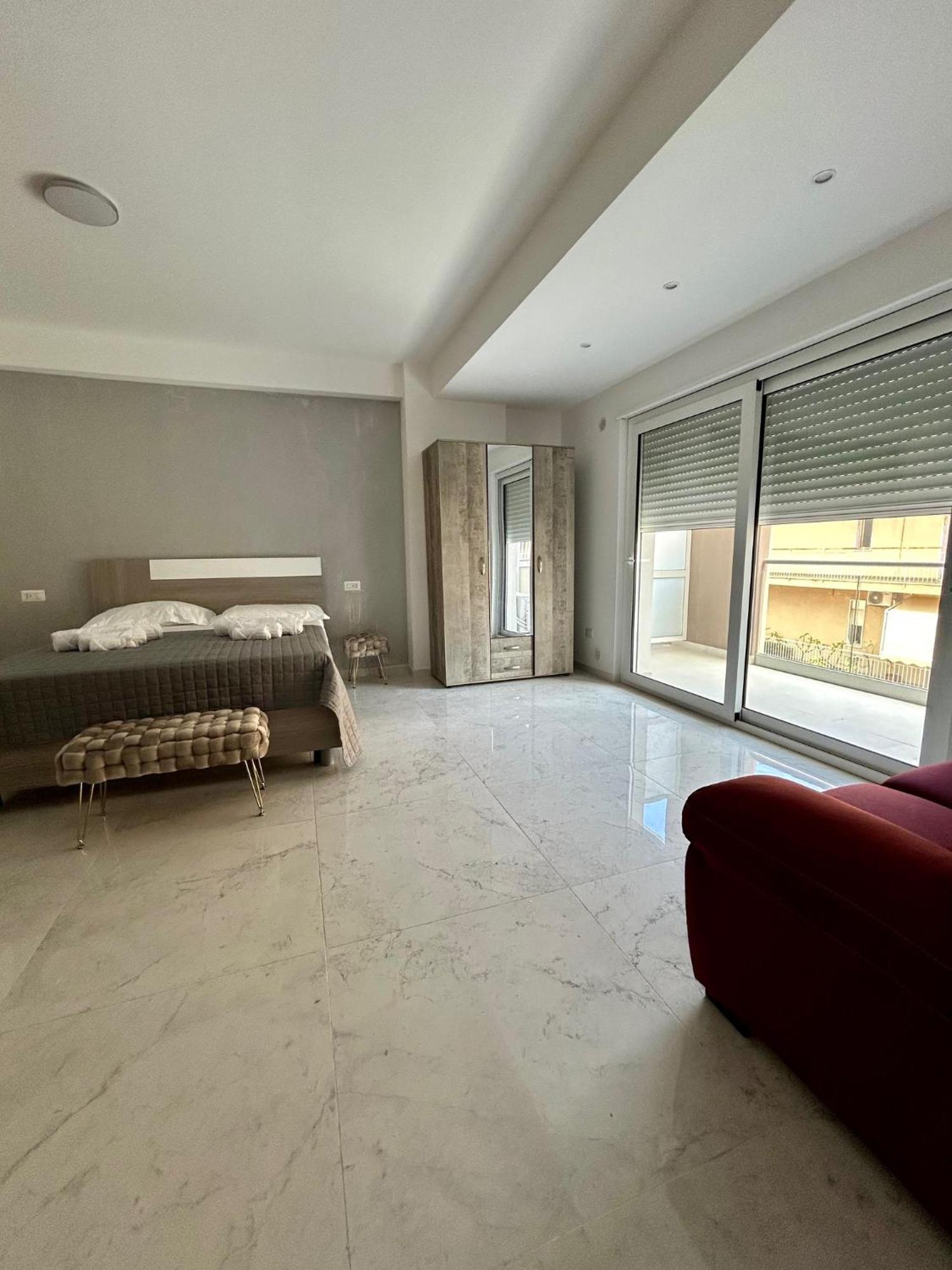 Aqua Marine B&B - Rooms And Apartments Μιλάτσο Εξωτερικό φωτογραφία