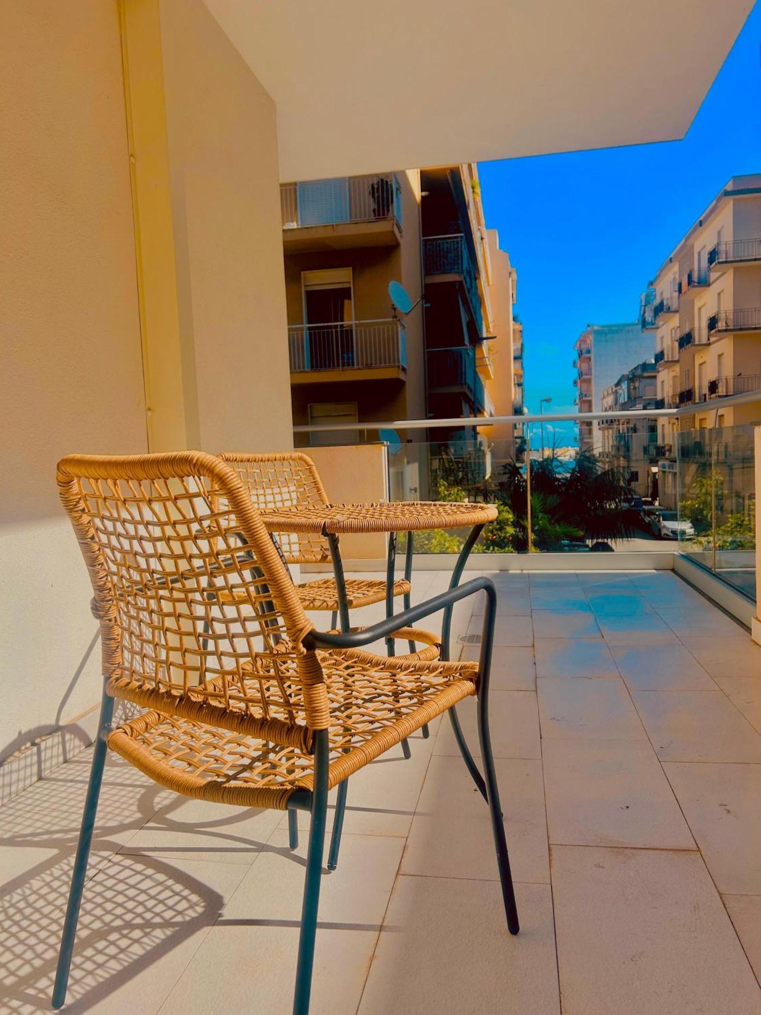 Aqua Marine B&B - Rooms And Apartments Μιλάτσο Εξωτερικό φωτογραφία